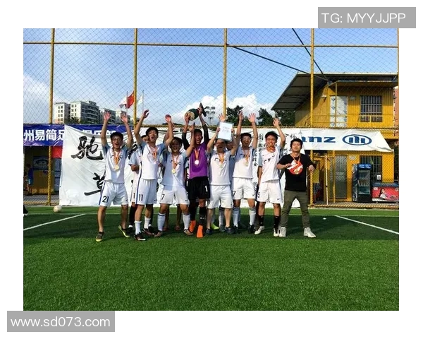 足球社团活动策划与管理经验分享及成员发展计划探讨